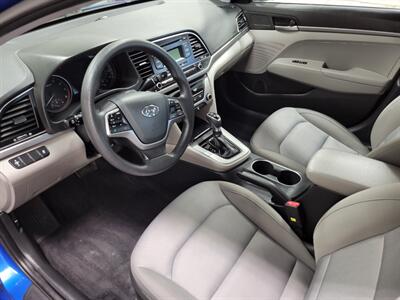 2017 Hyundai ELANTRA SE   - Photo 13 - Ephrata, PA 17522