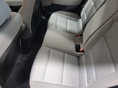 2017 Hyundai ELANTRA SE   - Photo 18 - Ephrata, PA 17522