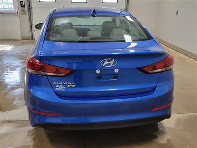2017 Hyundai ELANTRA SE   - Photo 6 - Ephrata, PA 17522