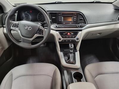 2017 Hyundai ELANTRA SE   - Photo 14 - Ephrata, PA 17522