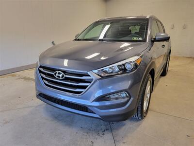 2016 Hyundai TUCSON SE   - Photo 2 - Ephrata, PA 17522