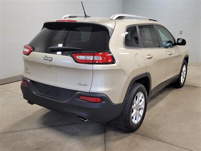 2014 Jeep Cherokee Latitude   - Photo 10 - Ephrata, PA 17522