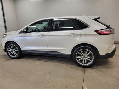 2019 Ford Edge Titanium   - Photo 4 - Ephrata, PA 17522