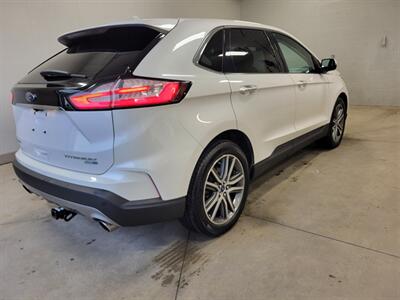 2019 Ford Edge Titanium   - Photo 10 - Ephrata, PA 17522