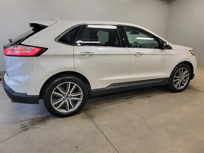 2019 Ford Edge Titanium   - Photo 11 - Ephrata, PA 17522