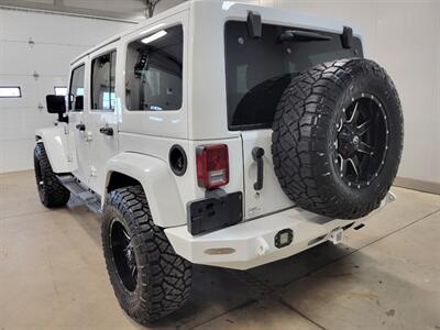 2014 Jeep Wrangler Unlimited Sahara  Summit Seeker - Photo 6 - Ephrata, PA 17522