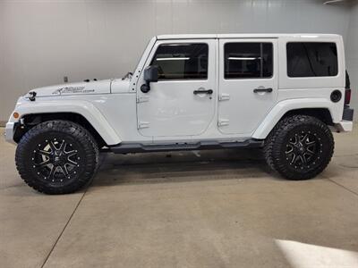 2014 Jeep Wrangler Unlimited Sahara  Summit Seeker - Photo 4 - Ephrata, PA 17522