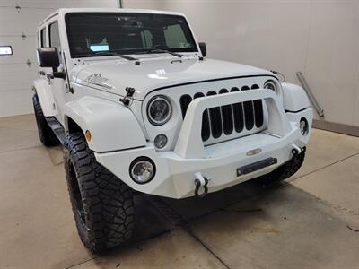 2014 Jeep Wrangler Unlimited Sahara  Summit Seeker - Photo 12 - Ephrata, PA 17522