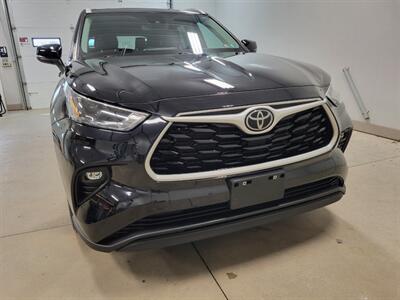 2024 Toyota Highlander XLE - Photo 14 - Ephrata, PA 17522