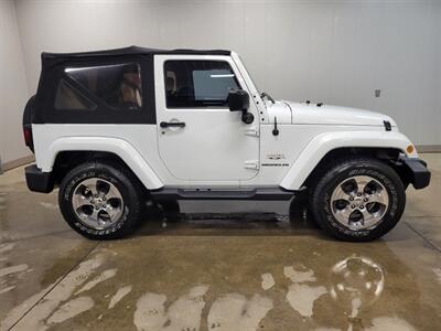 2017 Jeep Wrangler Sahara   - Photo 13 - Ephrata, PA 17522