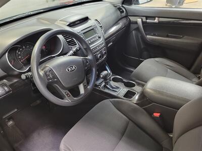 2014 Kia Sorento LX   - Photo 13 - Ephrata, PA 17522