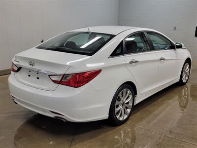 2013 Hyundai SONATA SE   - Photo 14 - Ephrata, PA 17522