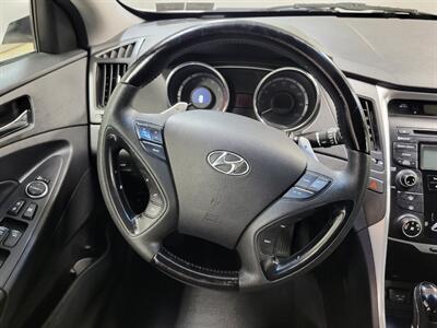 2013 Hyundai SONATA SE   - Photo 18 - Ephrata, PA 17522