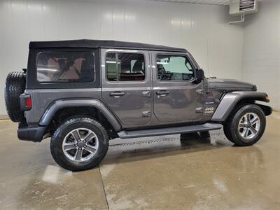 2022 Jeep Wrangler Unlimited Sahara   - Photo 11 - Ephrata, PA 17522