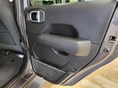 2022 Jeep Wrangler Unlimited Sahara   - Photo 56 - Ephrata, PA 17522