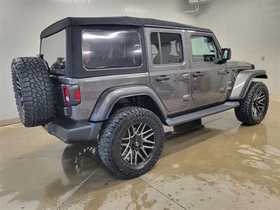 2022 Jeep Wrangler Unlimited Sahara   - Photo 8 - Ephrata, PA 17522
