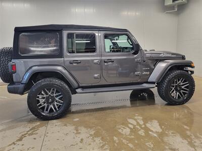 2022 Jeep Wrangler Unlimited Sahara   - Photo 9 - Ephrata, PA 17522
