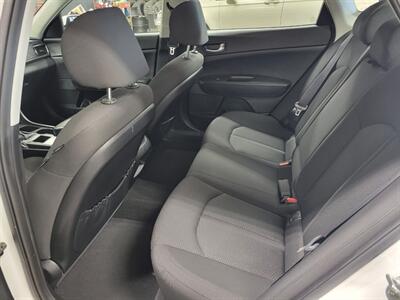 2016 Kia Optima LX - Photo 19 - Ephrata, PA 17522