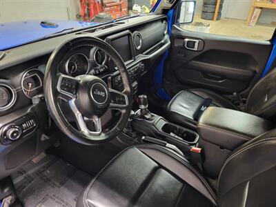 2022 Jeep Wrangler Unlimited Sahara   - Photo 24 - Ephrata, PA 17522