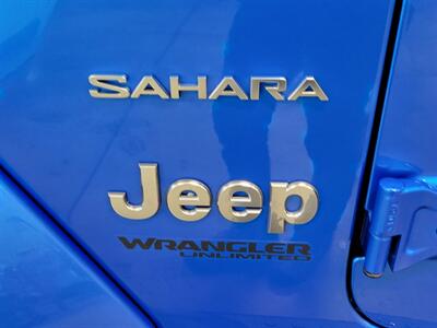 2022 Jeep Wrangler Unlimited Sahara   - Photo 13 - Ephrata, PA 17522