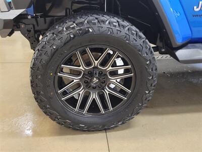 2022 Jeep Wrangler Unlimited Sahara   - Photo 21 - Ephrata, PA 17522