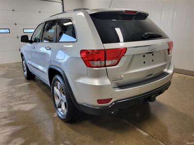 2013 Jeep Grand Cherokee Limited - Photo 5 - Ephrata, PA 17522