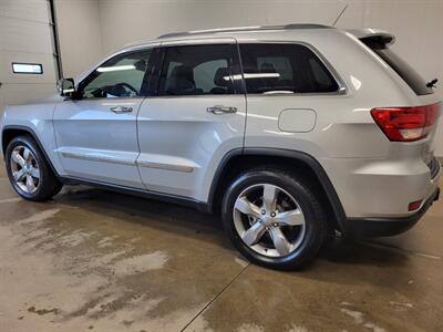 2013 Jeep Grand Cherokee Limited - Photo 4 - Ephrata, PA 17522