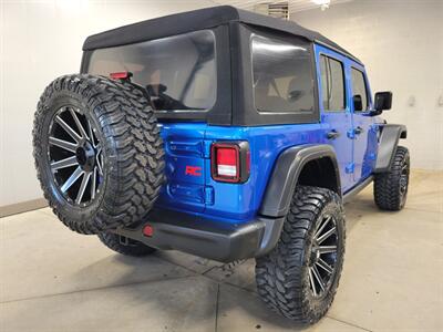 2021 Jeep Wrangler Unlimited Rubicon   - Photo 9 - Ephrata, PA 17522