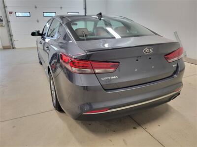2017 Kia Optima LX Turbo - Photo 6 - Ephrata, PA 17522