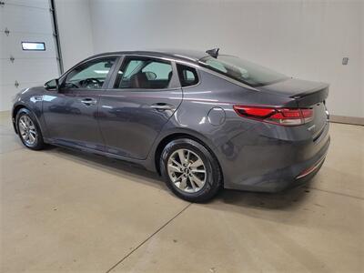 2017 Kia Optima LX Turbo - Photo 4 - Ephrata, PA 17522