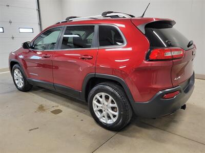 2015 Jeep Cherokee Latitude - Photo 5 - Ephrata, PA 17522