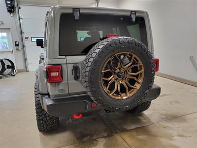 2022 Jeep Wrangler Unlimited Sahara - Photo 8 - Ephrata, PA 17522