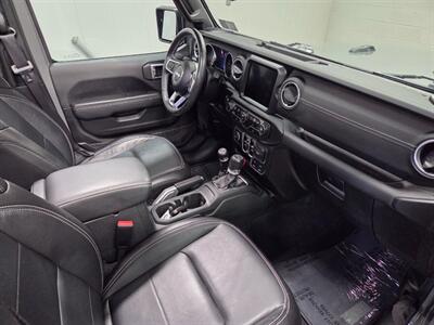 2022 Jeep Wrangler Unlimited Sahara   - Photo 34 - Ephrata, PA 17522