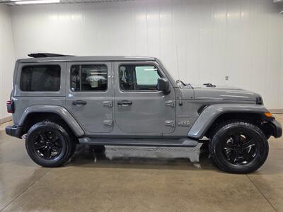 2022 Jeep Wrangler Unlimited Sahara   - Photo 10 - Ephrata, PA 17522