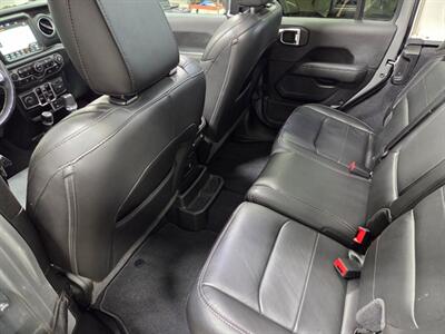 2022 Jeep Wrangler Unlimited Sahara   - Photo 30 - Ephrata, PA 17522