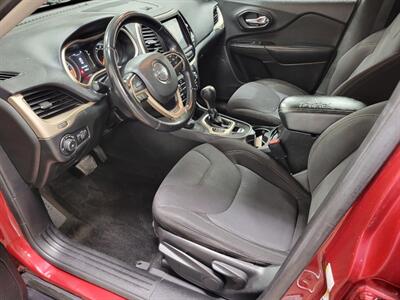 2015 Jeep Cherokee Latitude - Photo 16 - Ephrata, PA 17522