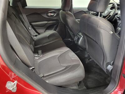 2015 Jeep Cherokee Latitude - Photo 21 - Ephrata, PA 17522