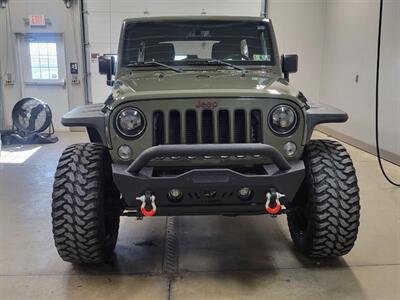 2016 Jeep Wrangler Unlimited Sahara   - Photo 11 - Ephrata, PA 17522