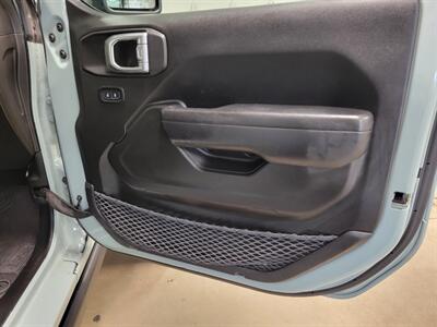 2023 Jeep Wrangler Oscar Mike  Summit Seeker - Photo 53 - Ephrata, PA 17522