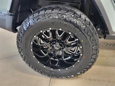 2023 Jeep Wrangler Oscar Mike  Summit Seeker - Photo 17 - Ephrata, PA 17522