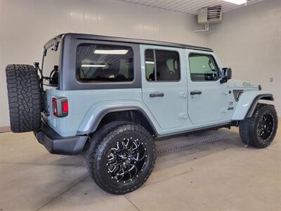 2023 Jeep Wrangler Oscar Mike  Summit Seeker - Photo 10 - Ephrata, PA 17522