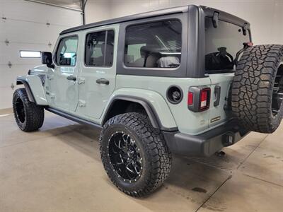 2023 Jeep Wrangler Oscar Mike  Summit Seeker - Photo 6 - Ephrata, PA 17522