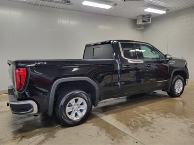 2020 GMC Sierra 1500 SLE   - Photo 10 - Ephrata, PA 17522