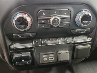 2020 GMC Sierra 1500 SLE   - Photo 43 - Ephrata, PA 17522