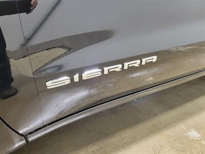 2020 GMC Sierra 1500 SLE   - Photo 19 - Ephrata, PA 17522