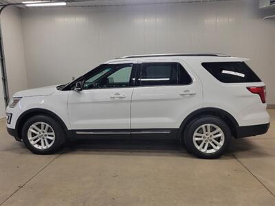 2016 Ford Explorer XLT   - Photo 3 - Ephrata, PA 17522