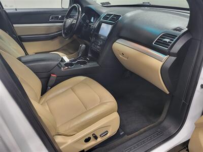 2016 Ford Explorer XLT   - Photo 16 - Ephrata, PA 17522
