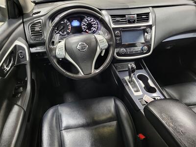 2018 Nissan Altima 2.5 SR   - Photo 18 - Ephrata, PA 17522