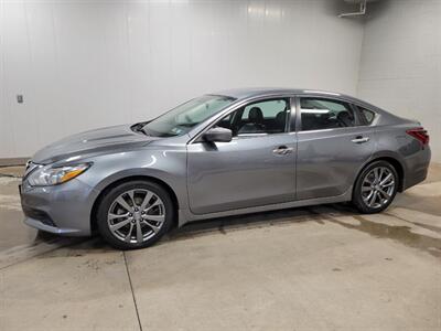 2018 Nissan Altima 2.5 SR   - Photo 3 - Ephrata, PA 17522
