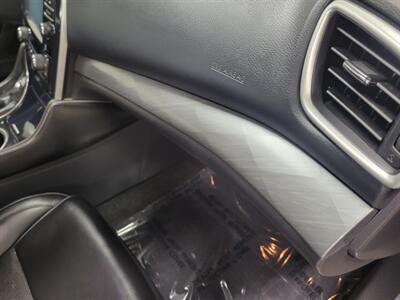 2018 Nissan Maxima 3.5 SV   - Photo 23 - Ephrata, PA 17522